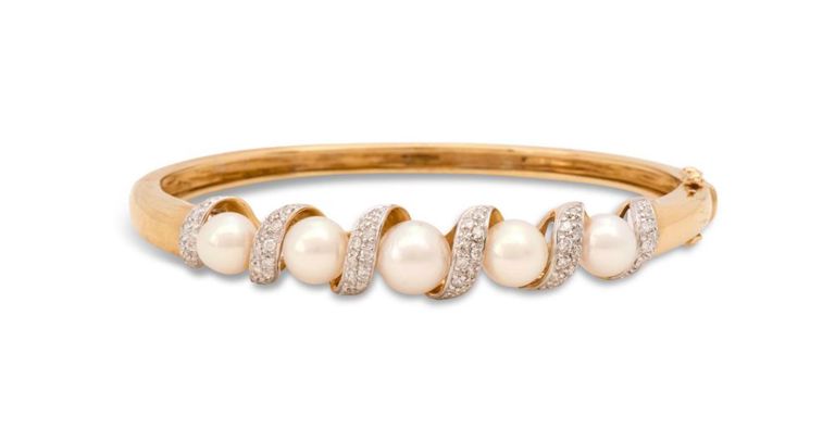 Pearl and diamond bangle bracelet