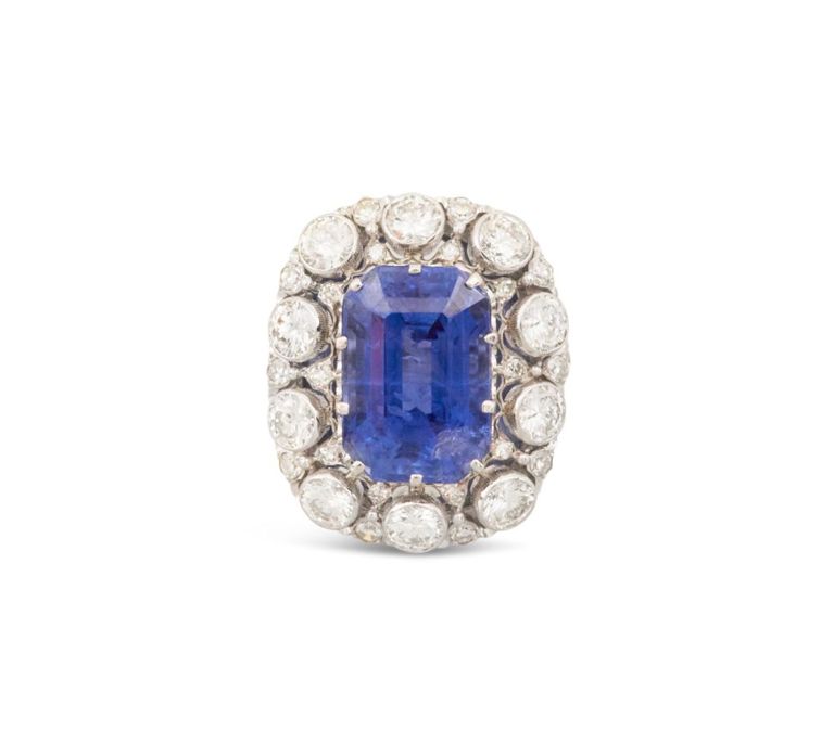 M. Buccellati sapphire and diamond ring