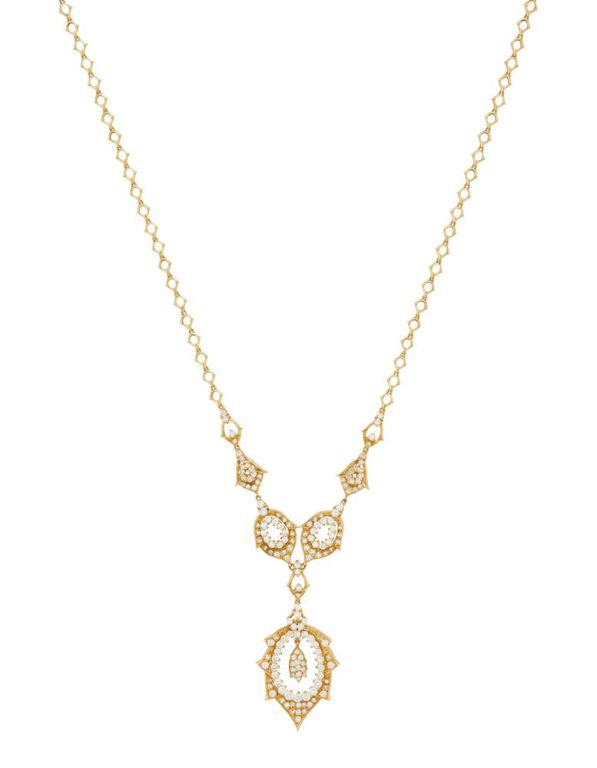 Diamond pendant necklace