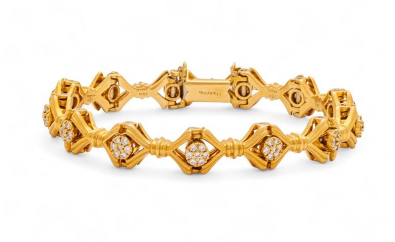 18k yellow gold and diamond bracelet