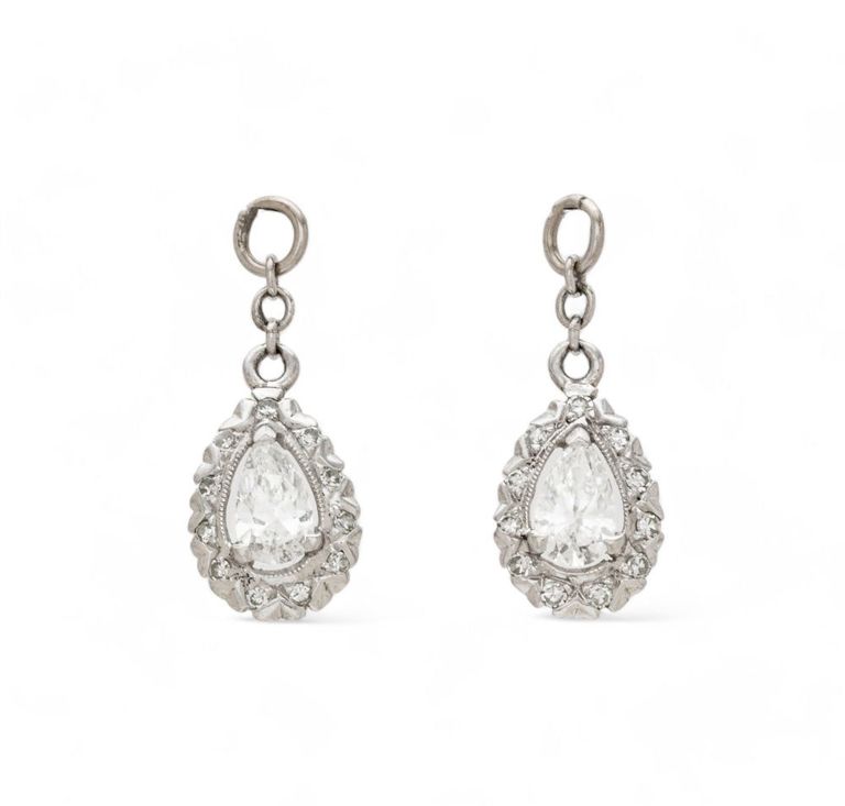 14k white gold diamond earring drops with pear shapes