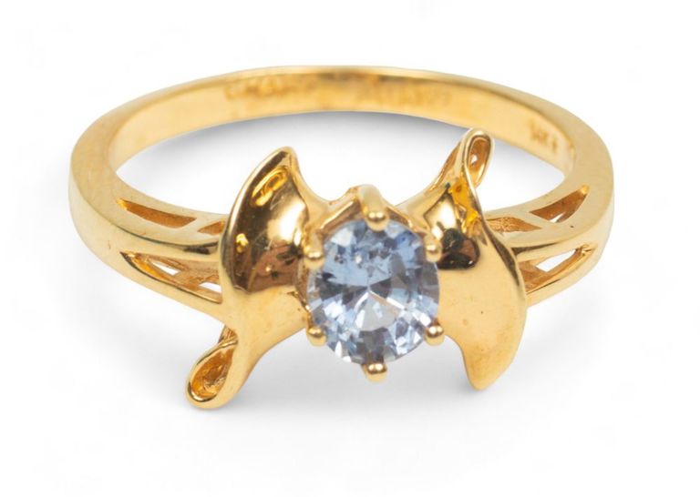 Ceylon blue sapphire, 14k yellow gold ring