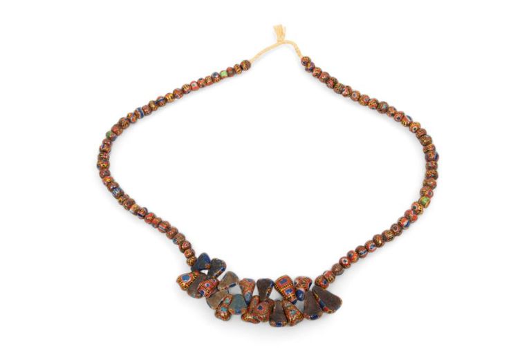 Mauritania glass Kiffa bead necklace