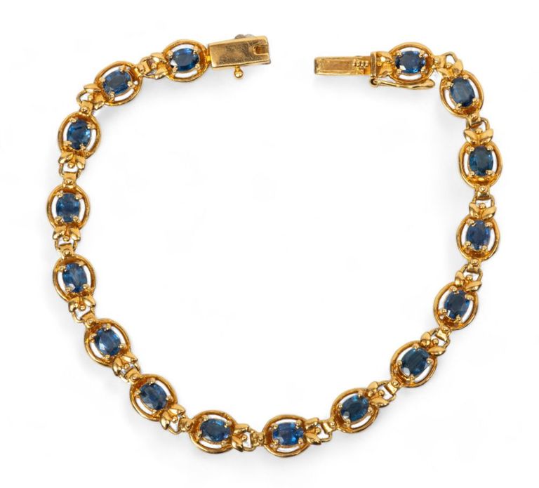 Lady's sapphire and 14k yellow gold bracelet