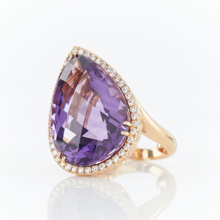14k Yellow Gold Amethyst & Diamond Cocktail Ring