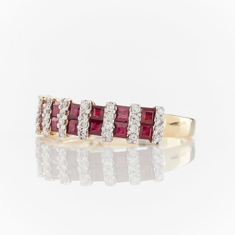 14k Yellow Gold Ruby & Diamond Ring
