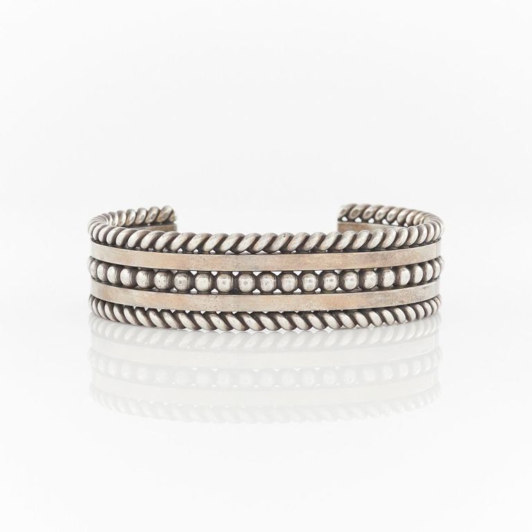 Gary Reeves sterling silver bangle
