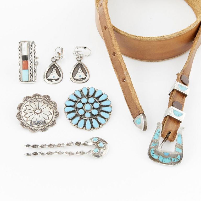 Group of six Southwest style jewelry items