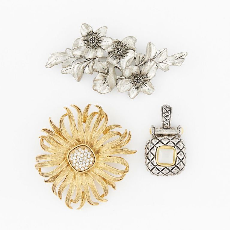 Group of three pieces of costume jewelry