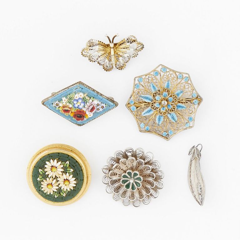 Group of six cannetille and micromosaic brooches