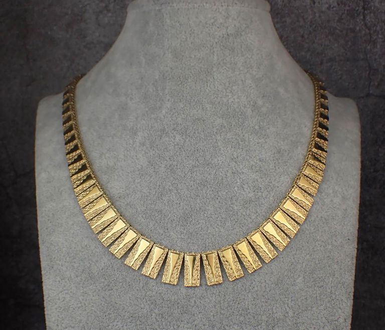 9k yellow gold choker necklace