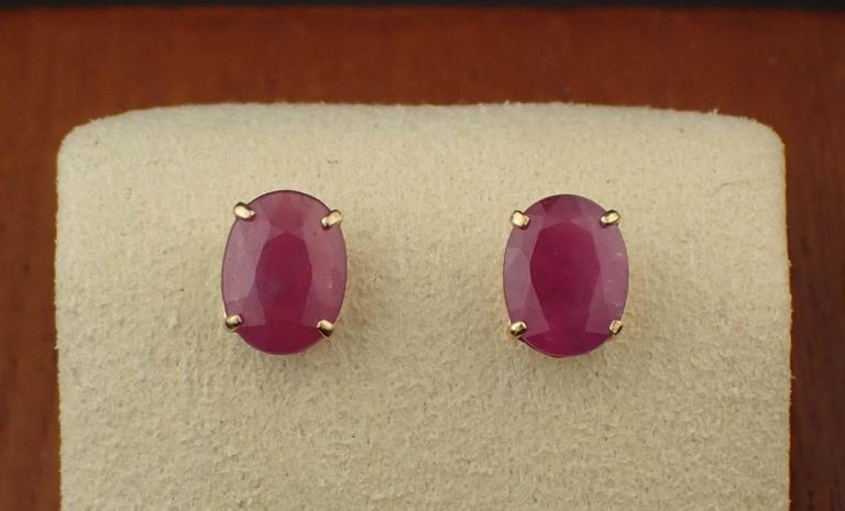 Ruby and 14k yellow gold ear studs