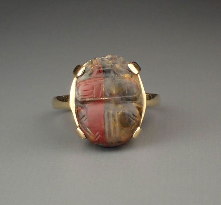 14k yellow gold ring with carved jasper scarab
