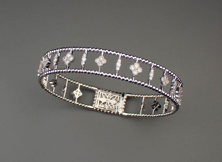 14k white gold diamond wire bracelet