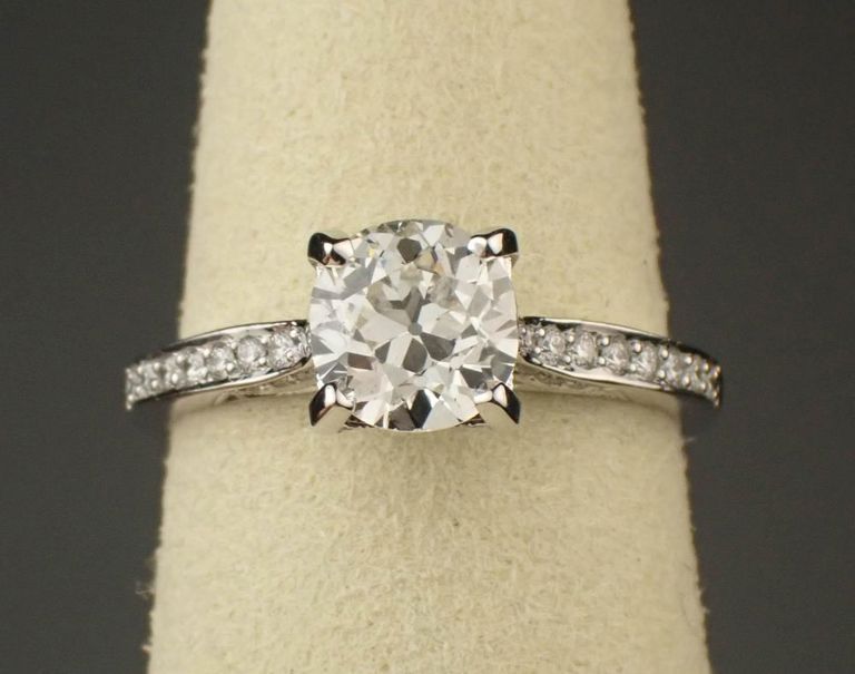 Tacori diamond and 18k white gold ring
