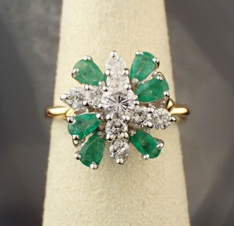 Diamond, emerald and 14k gold ring