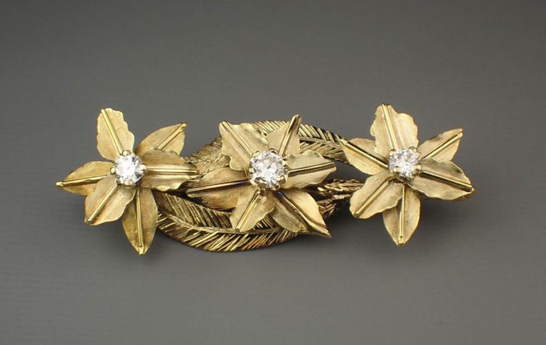 Diamond and yellow gold brooch/earring combo