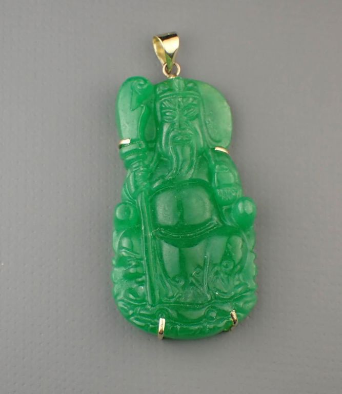 Jade and 14k yellow gold Guan Gong pendant