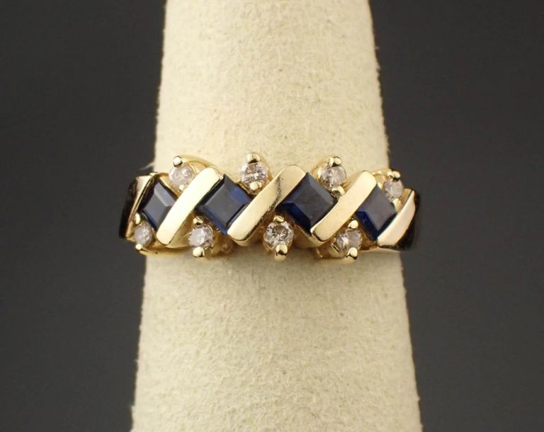 Sapphire, diamond, and 14k yellow gold ring