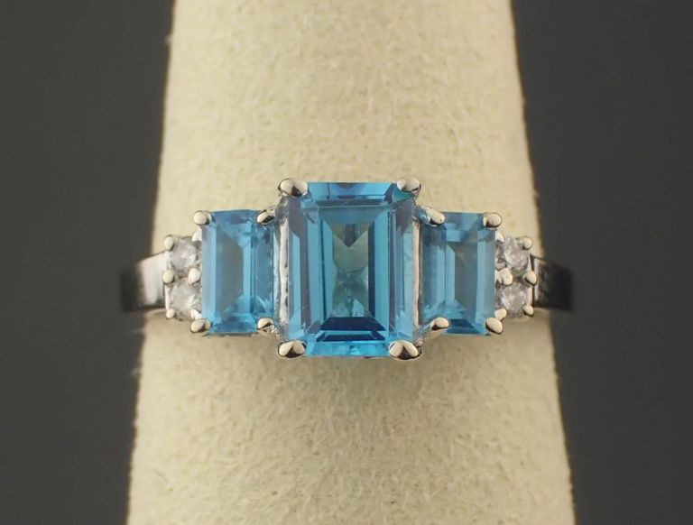 Blue topaz, diamond and 14k white gold ring