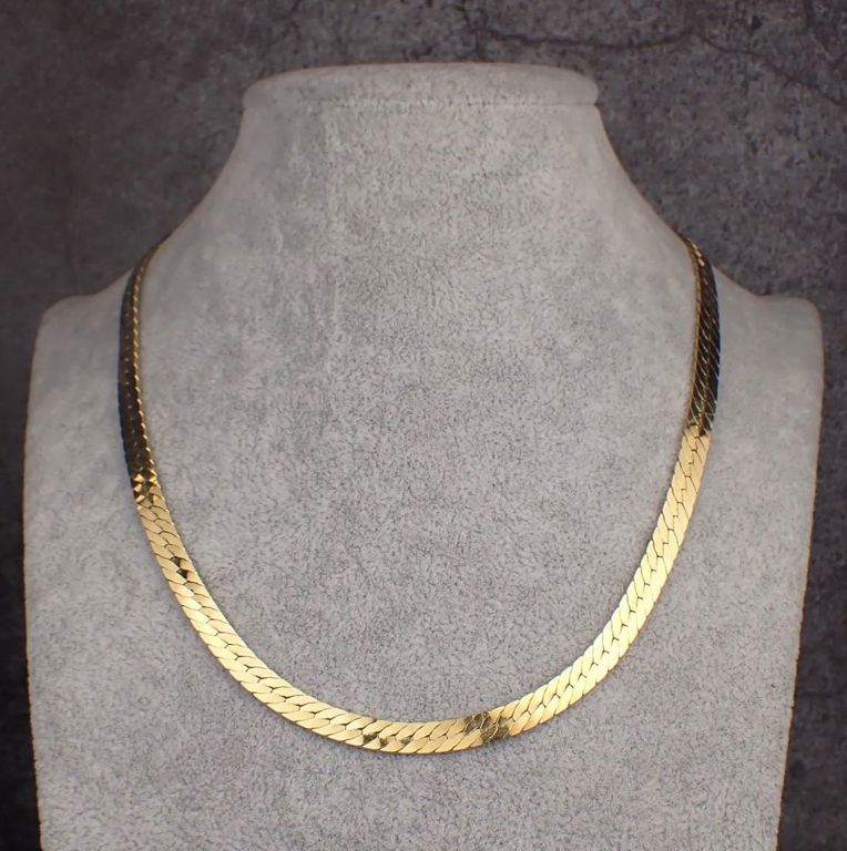 Italian 9k yellow gold herringbone chain
