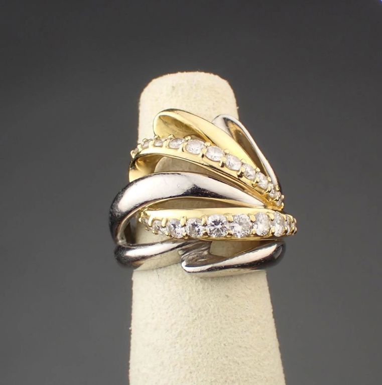 Diamond, 18k yellow gold and platinum ring