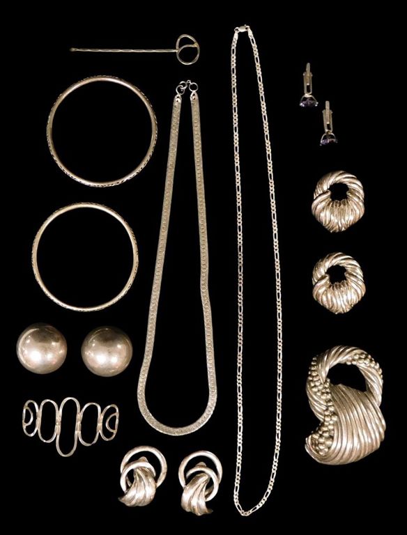 Fourteen pieces of sterling silver and tested silver jewelry and accessories