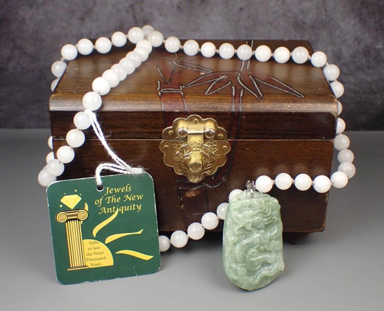 Jade and white chalcedony necklace