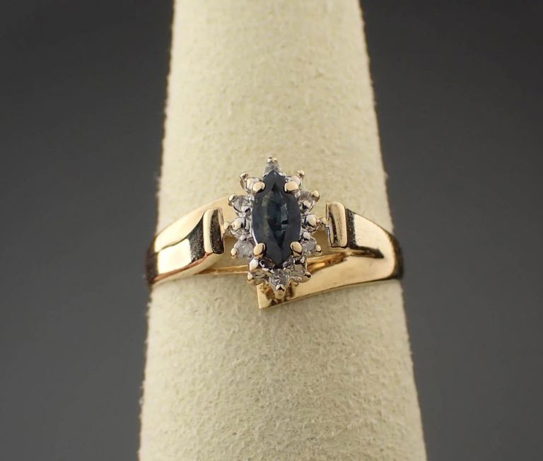 Sapphire, diamond and 14k yellow gold ring