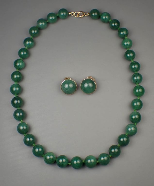 Aventurine and 14k gold necklace and earrings