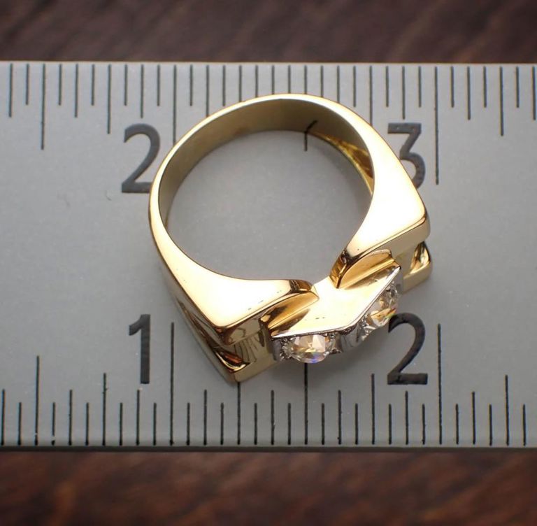 Men's diamond, 18k gold and platinum ring