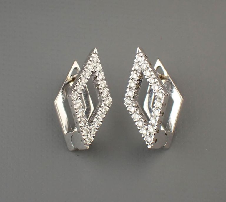 14k white gold diamond hoop earrings
