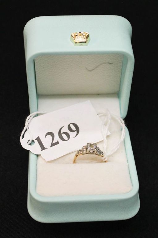 Diamond and 14k gold ring