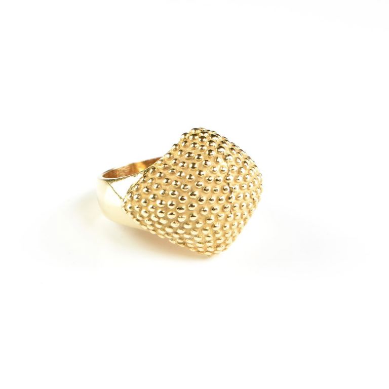 18k yellow gold granule textured cushion ring