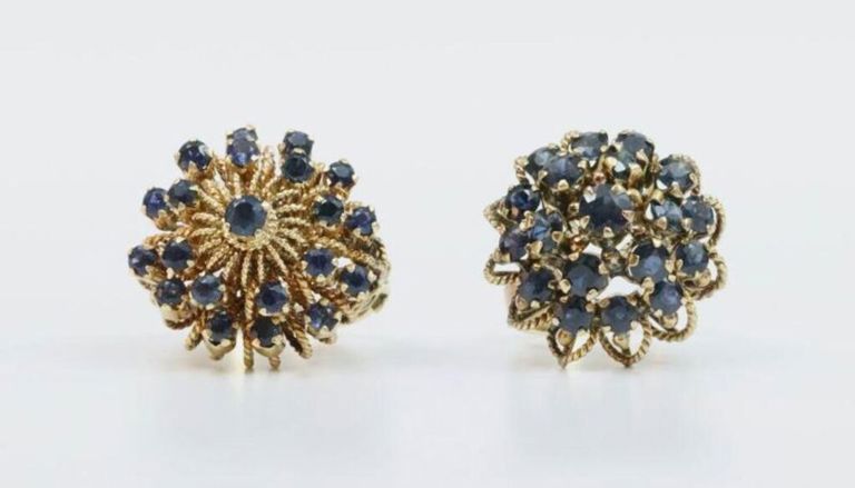 Pair of gold sapphire cluster rings