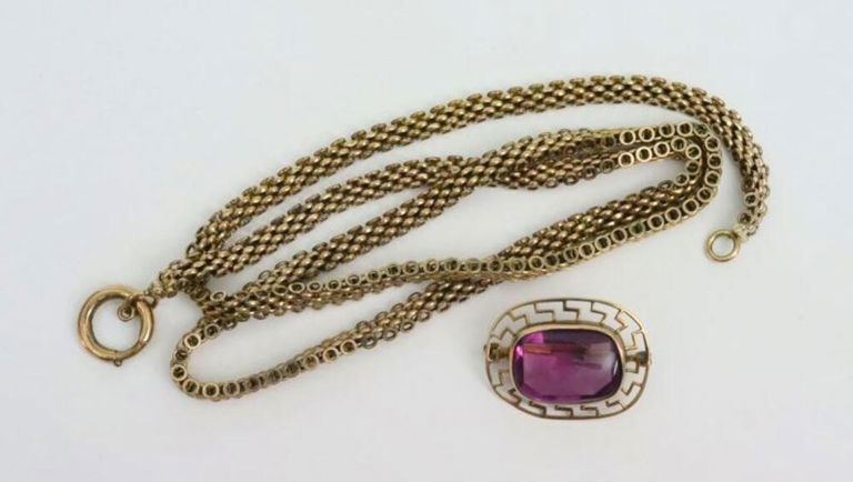 Piece low gold jewelry group