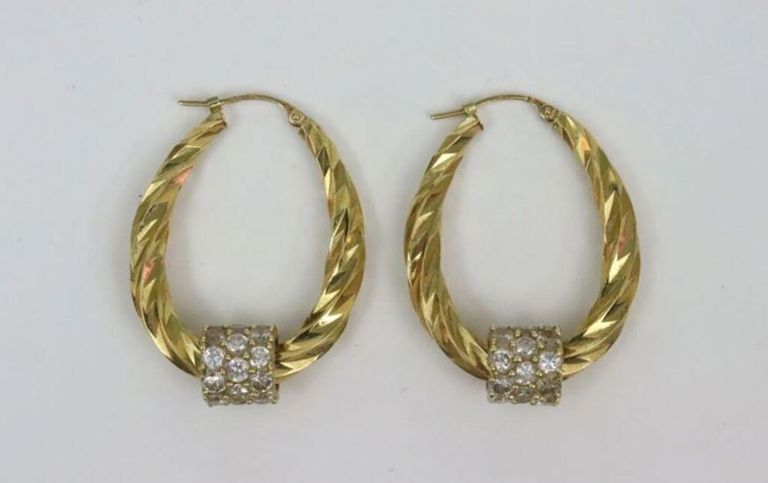 Pair 14k hollow gold hoop earrings