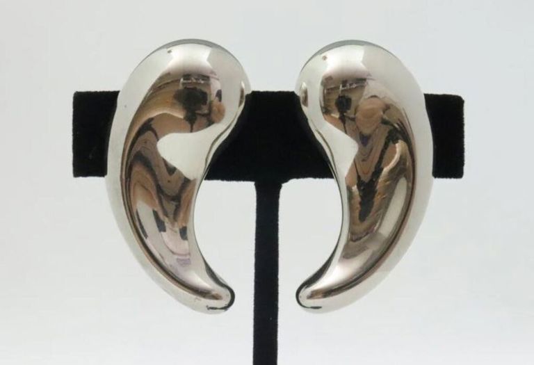 Tiffany Elsa Peretti 925 large comma ear clips
