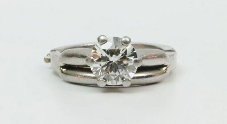 Platinum diamond engagement ring
