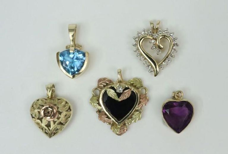 14k gold heart form pendants