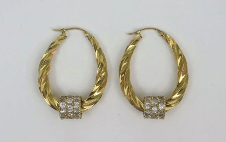 Pair 14k hollow gold hoop earrings