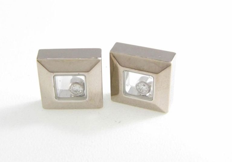 Pair of 18k white gold square Happy Diamond earrings