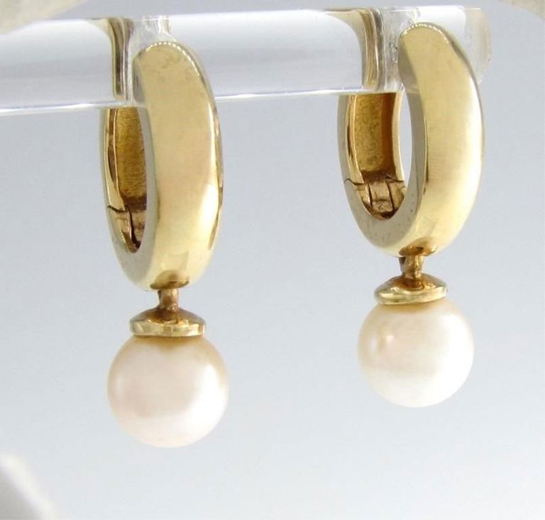 14k yellow gold pearl drop huggie earrings