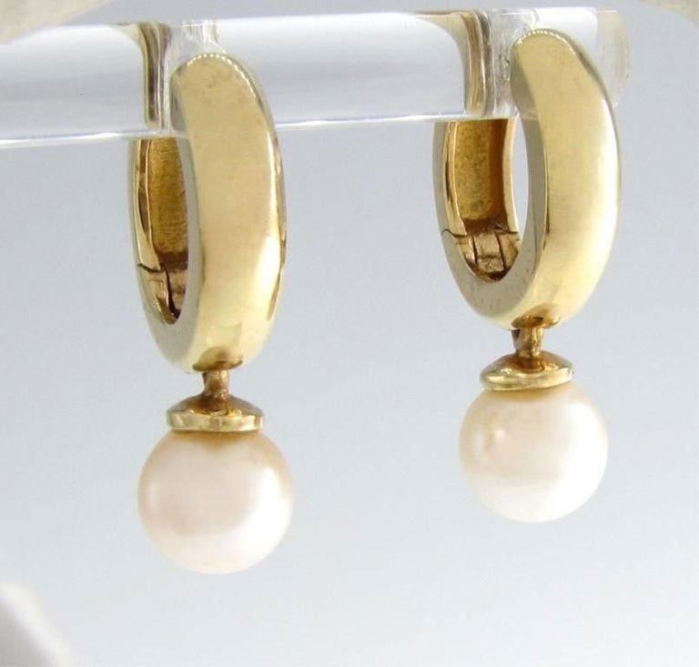 14k yellow gold pearl drop huggie earrings