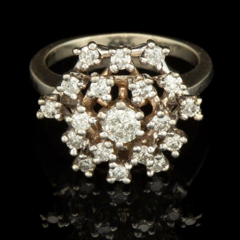 Vintage 14k White Gold and Diamond Cluster Lady's Ring