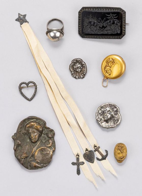 Antique Art Nouveau and Other Jewelry