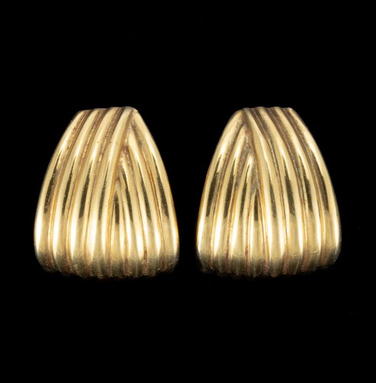 Vintage Italian 18k Yellow Gold Earrings