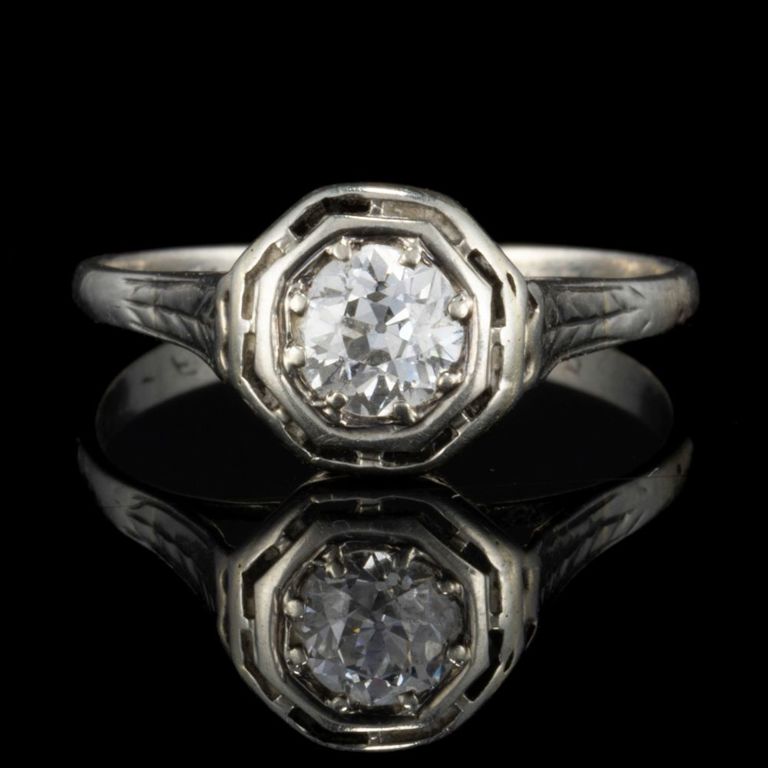 Antique Art Deco Lady's Ring