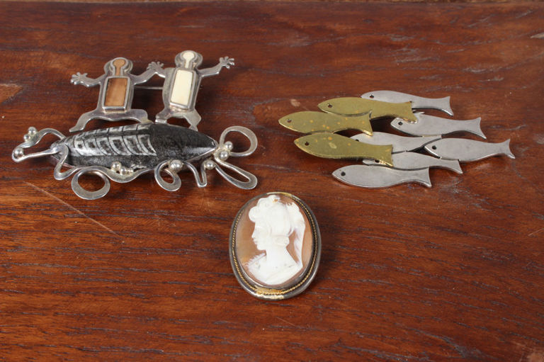 3 Fashion Brooches