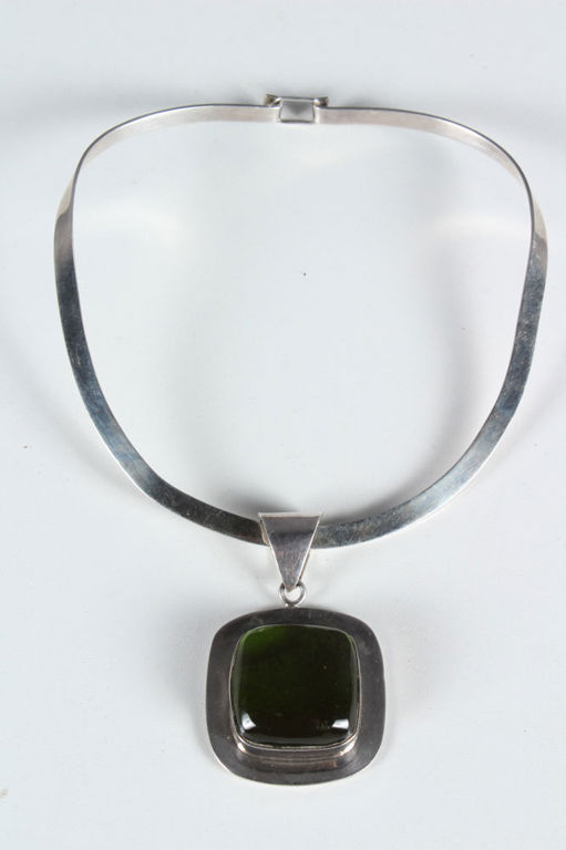 Mexican Sterling Collar Necklace With Pendant